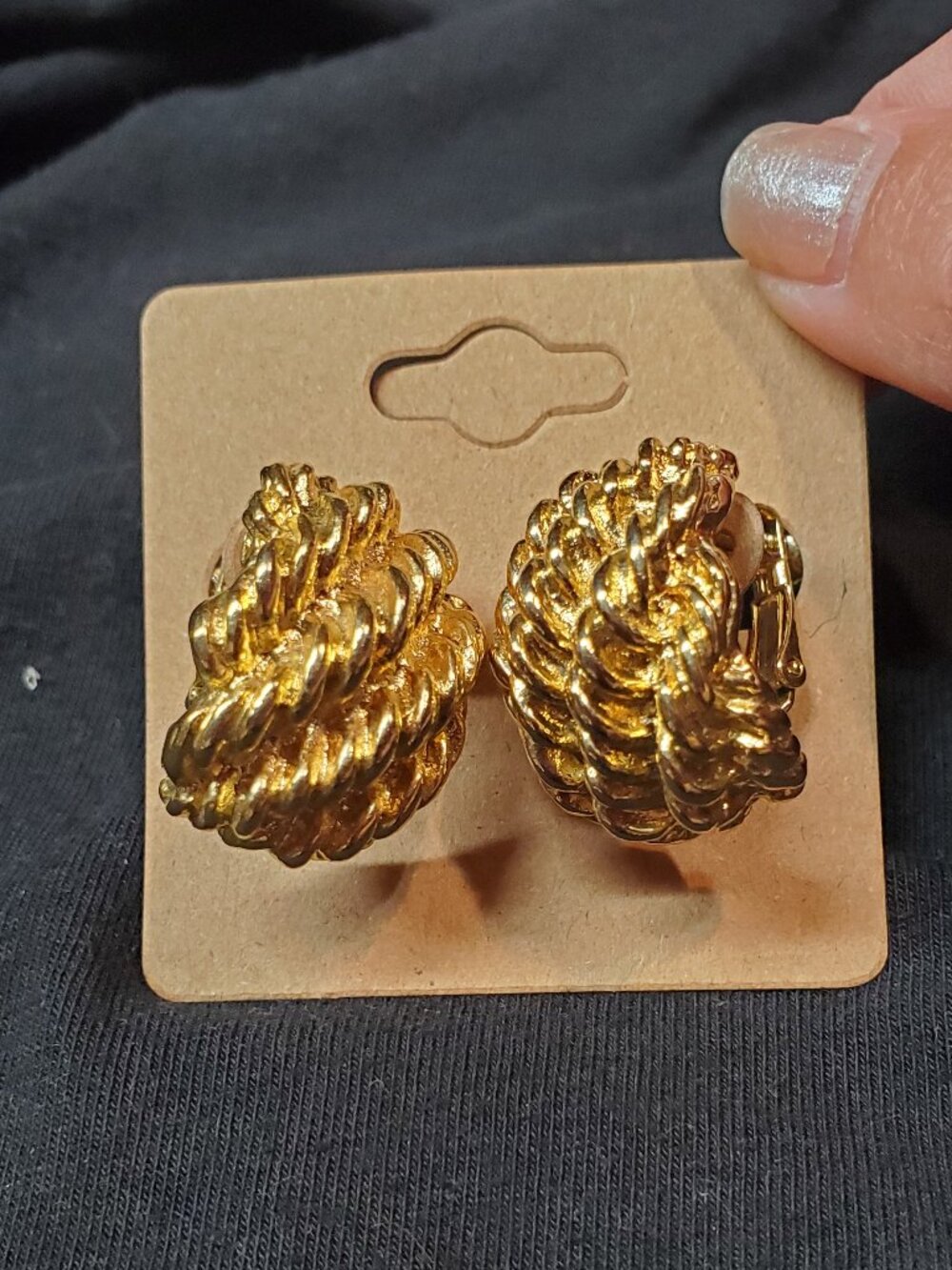 VTG Napier Gold Tone Twisted Rope Knot Screw Back Clip On Earrings